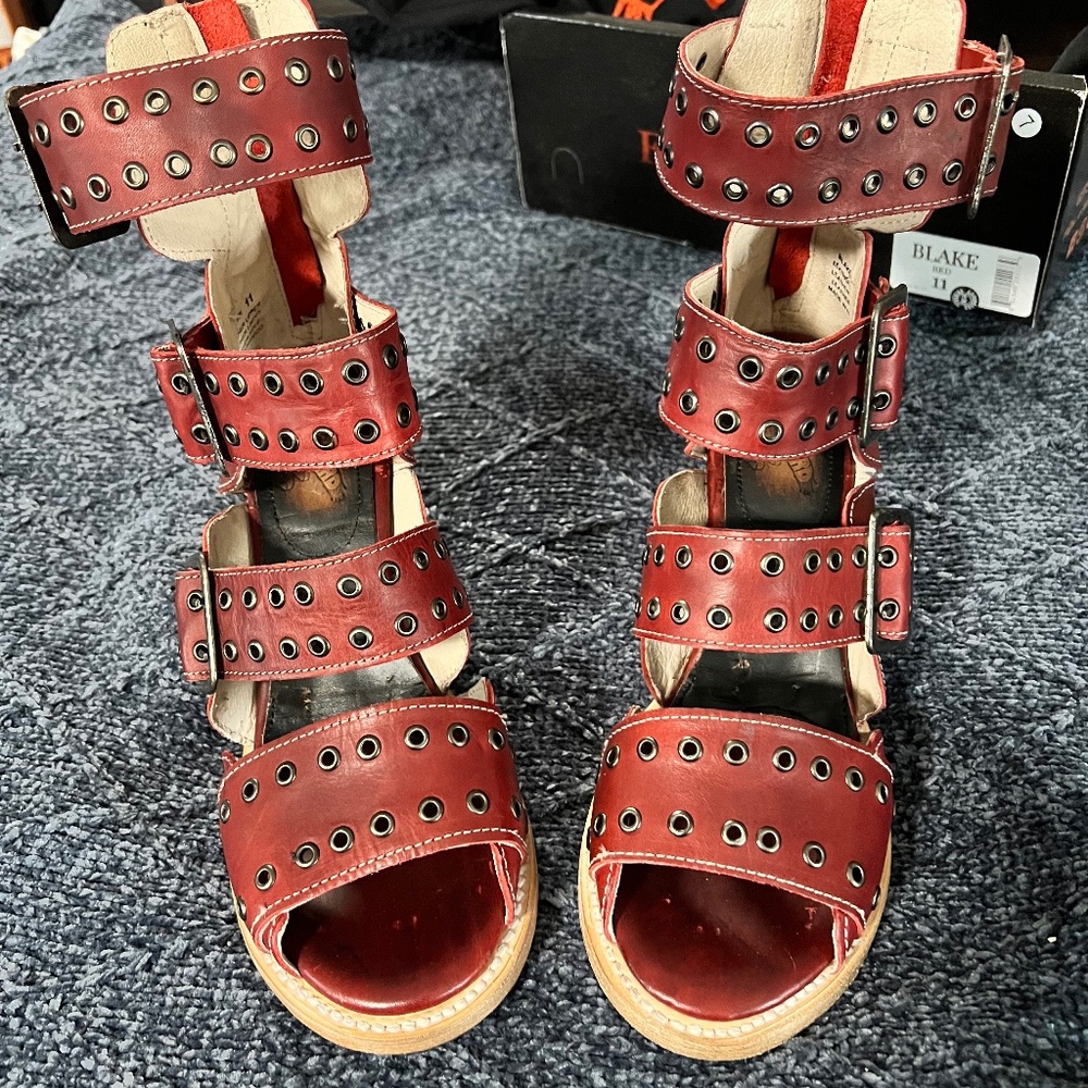 Freebird Blake size 11